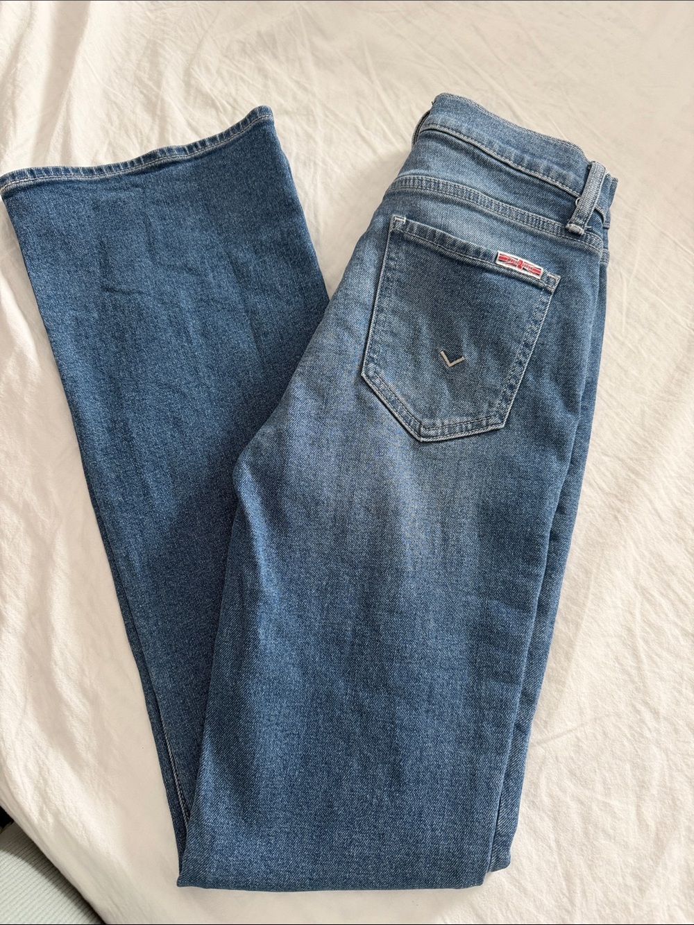 Hudson Jeans Straight Leg in Medium Blue Wash